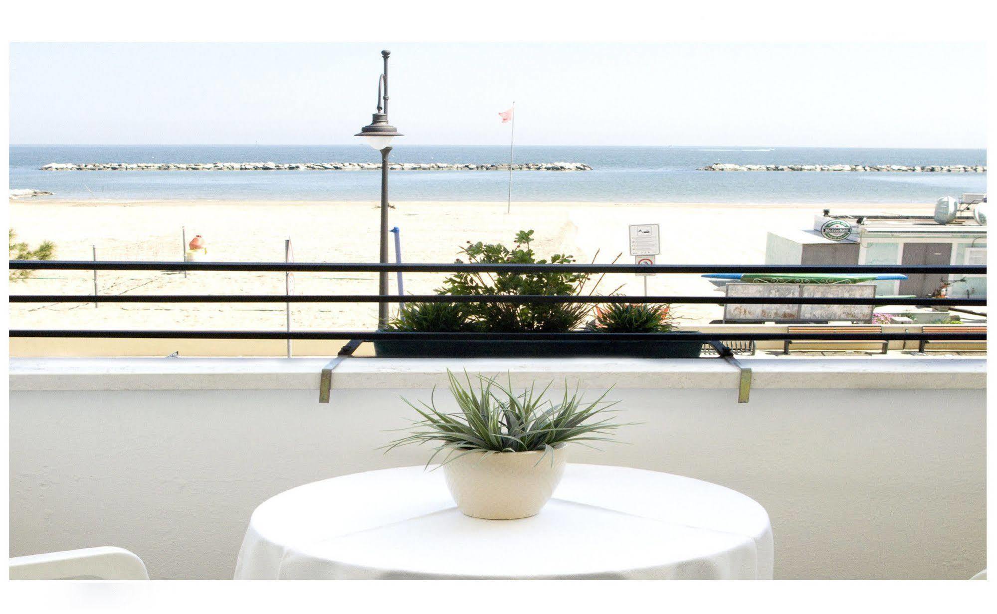 Hotel Ariston Cesenatico Exterior foto